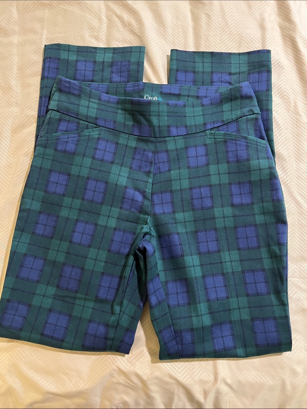 Croft & Barrow Plaid Slip On Trousers Navy and Green Front & Rear Pockets